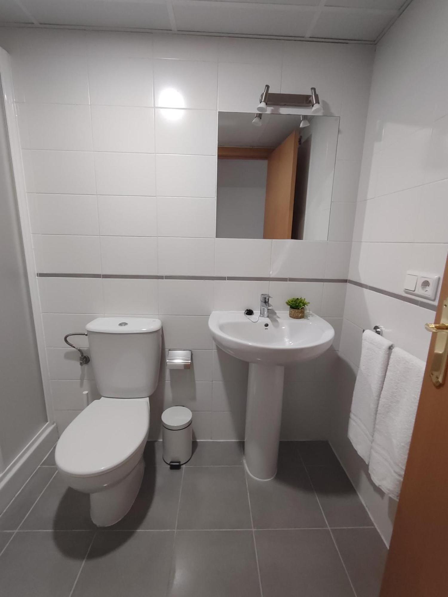 Apartamento En Sevilla Con Piscina Y Parking La Algaba Luaran gambar