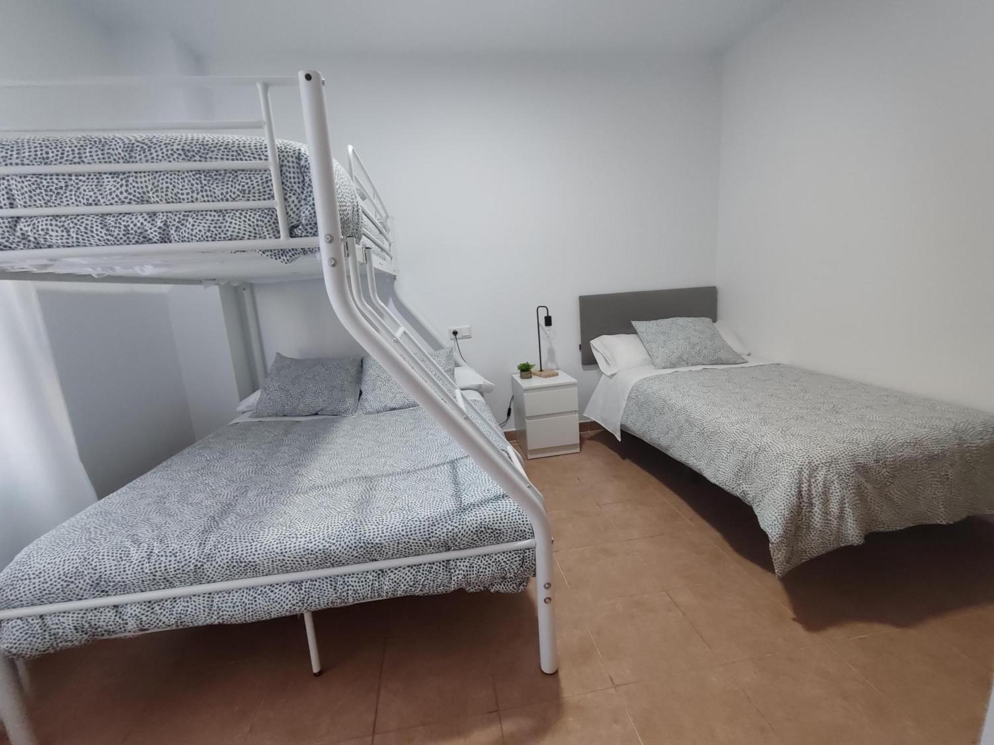 Apartamento En Sevilla Con Piscina Y Parking La Algaba Luaran gambar